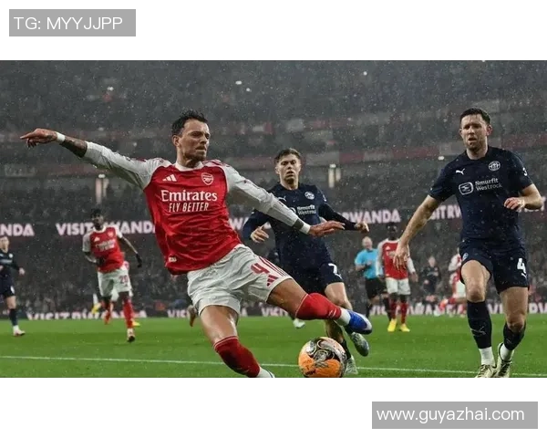 足总杯惊天逆转巴黎圣日耳曼大胜阿森纳引发争议判罚热议